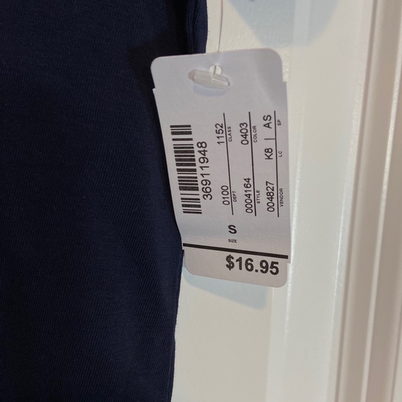 Basic Navy Tee - Picture 4 of 4